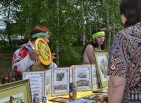 Sabantuy-2016-yarmarka-umel'tsev-556-Bastanovo